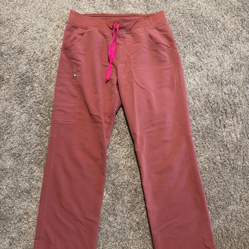 Figs Women's Kade Cargo pants in Mauve with Pink Drawstring